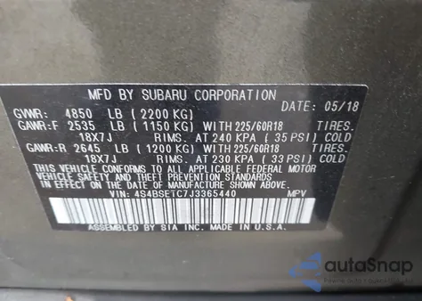 2018 Subaru Outback 3.6R Touring z USA, uszkodzony, nr VIN 4S4BSETC7J3365440